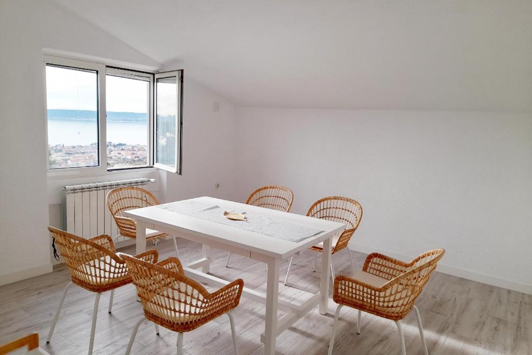 The View Split. Highlight With Roof-Top-Terrace And Pool Kaštela 外观 照片